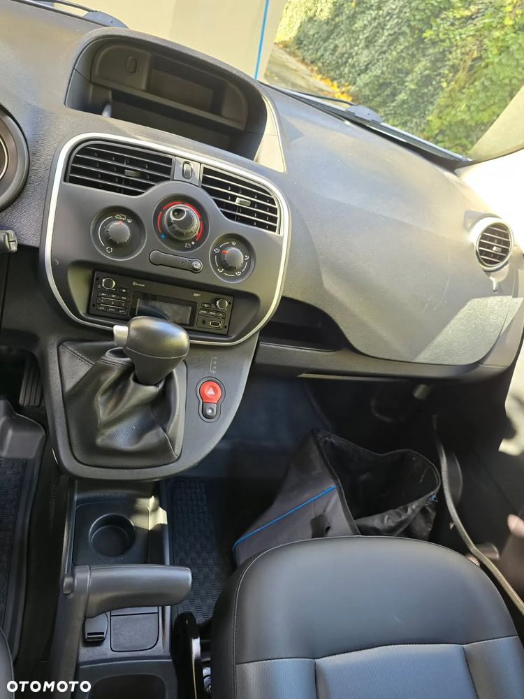 Renault KANGOO ZE - 9