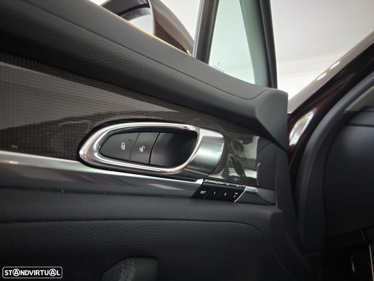 Porsche Panamera Diesel Platinum Edition - 22