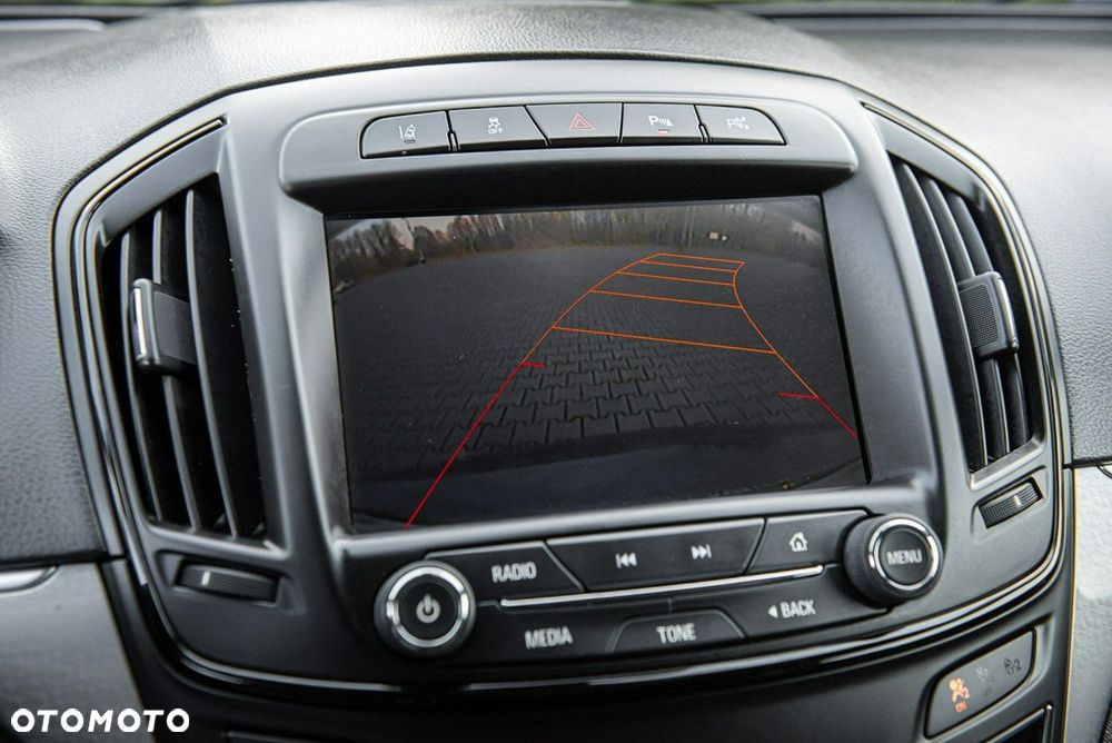 Opel Insignia - 21