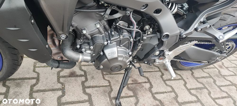 Yamaha MT - 13