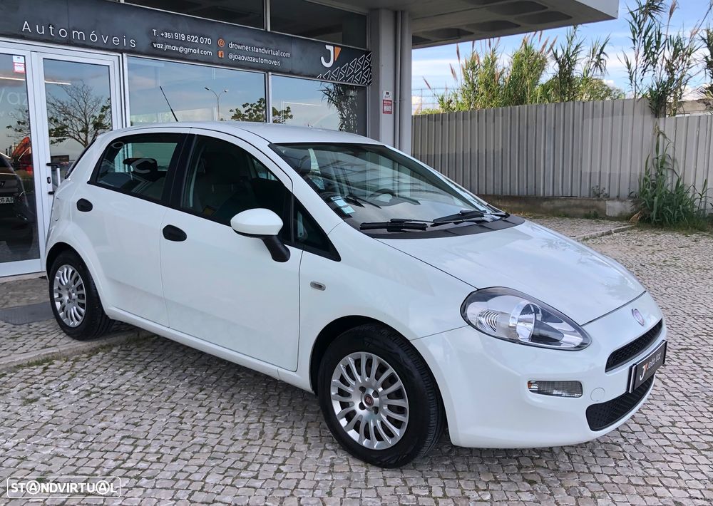 Fiat Punto 1.3 M-Jet Lounge S&S - 6