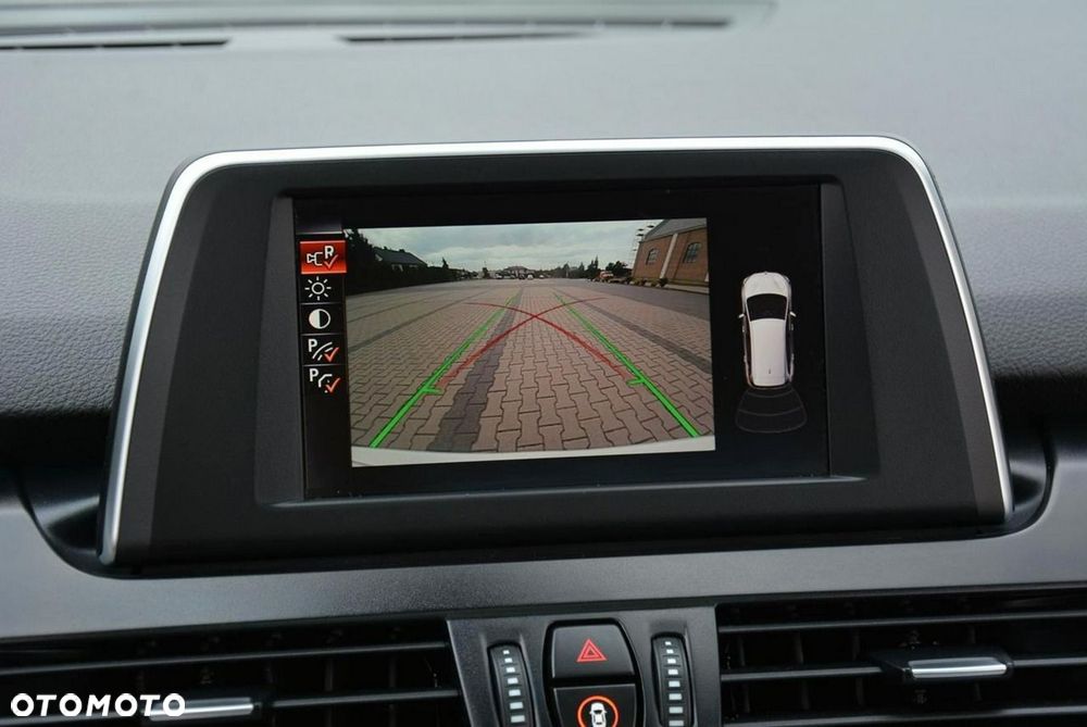 BMW Seria 2 220i Sport-Aut M Sport - 28