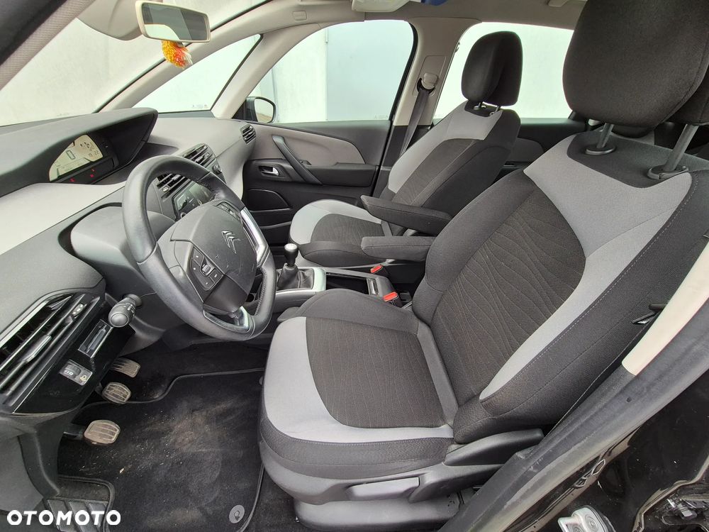Citroën C4 Picasso - 10