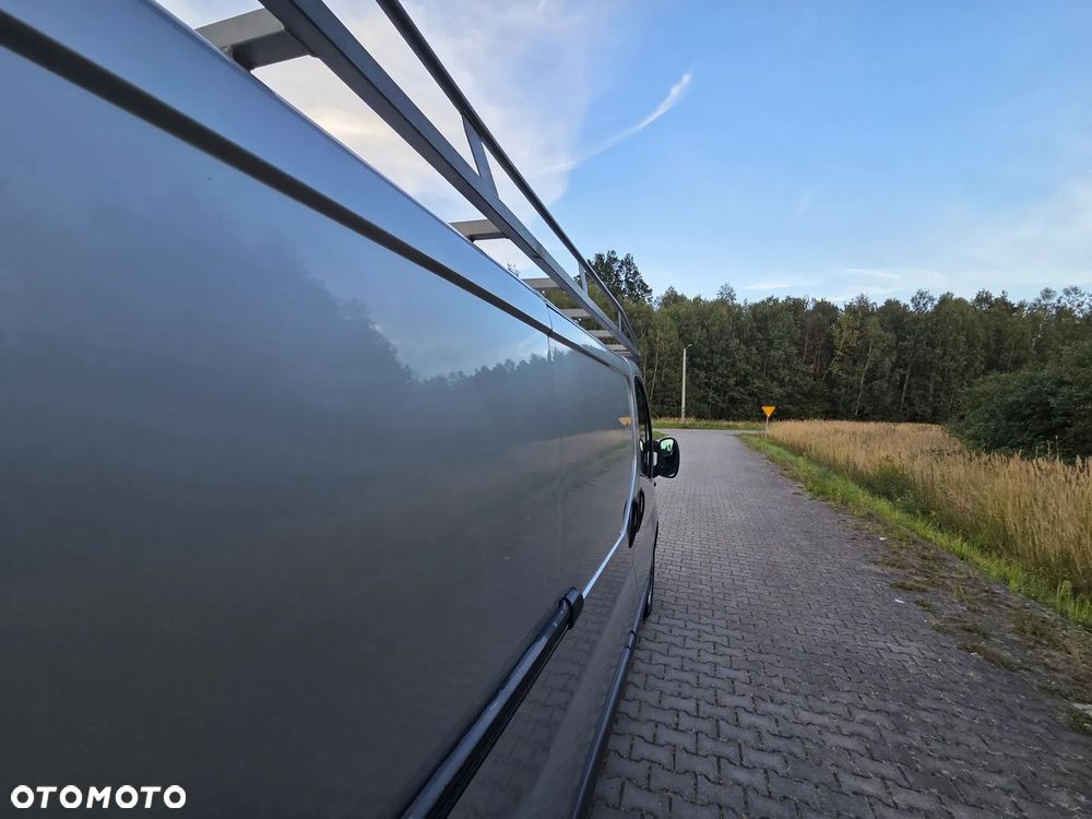 Renault Trafic - 17