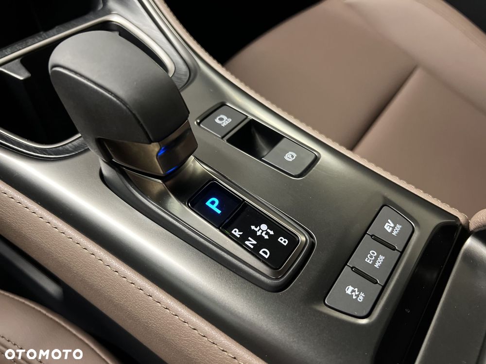 Lexus LBX 1.5 Hybrid Elegant - 25