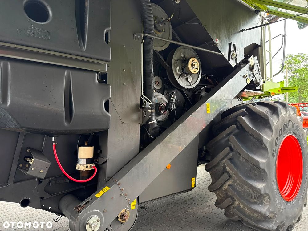 Claas LEXION 670 660  650 JOHN DEERE SERI T 670 - 35