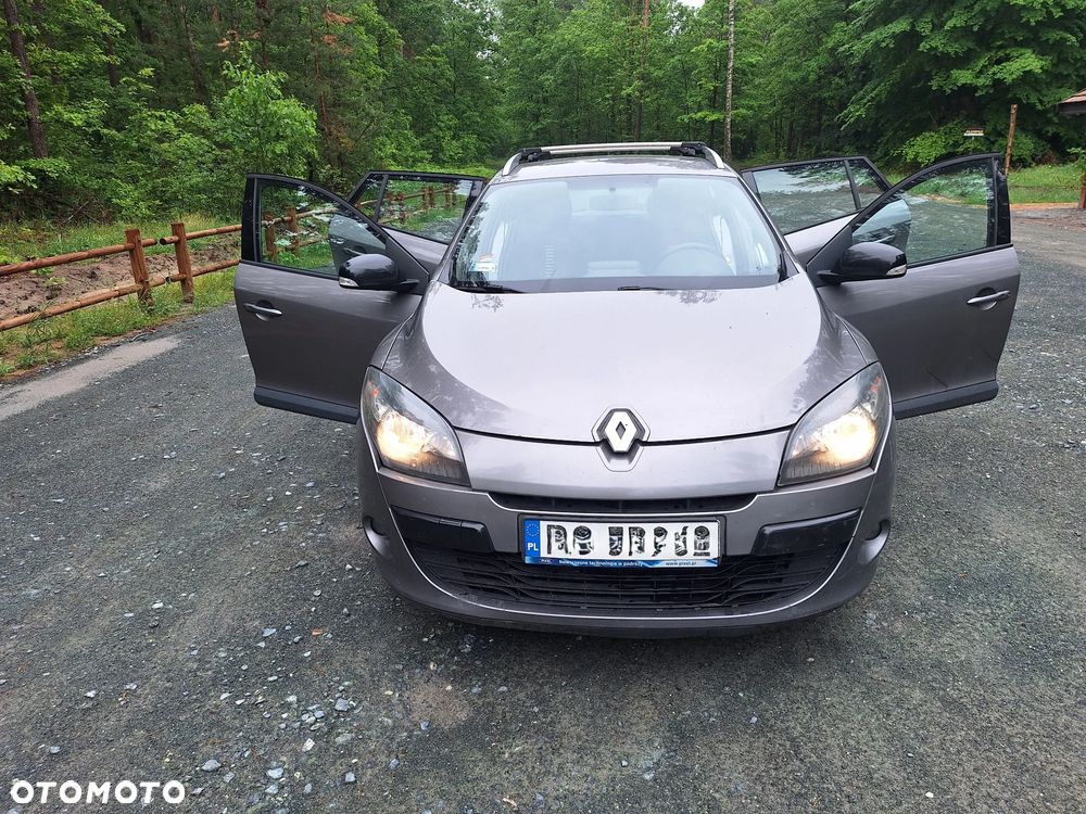 Renault Megane 1.9 dCi Dynamique - 1