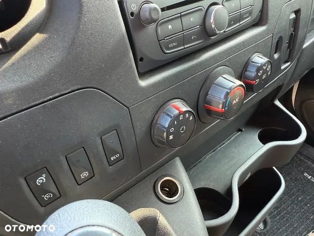 Renault Master - 10