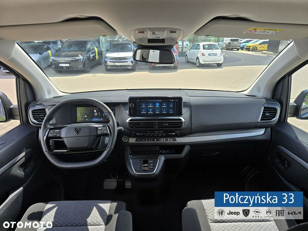 Peugeot Traveller - 30