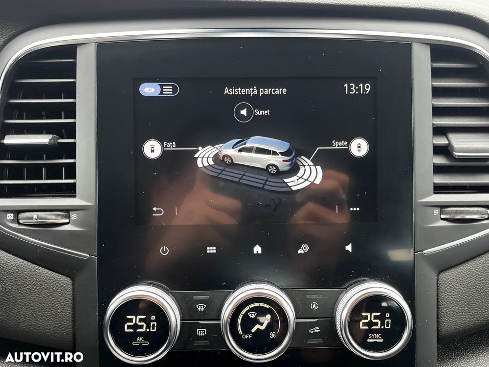 Renault Megane Blue dCi EDC Zen - 26