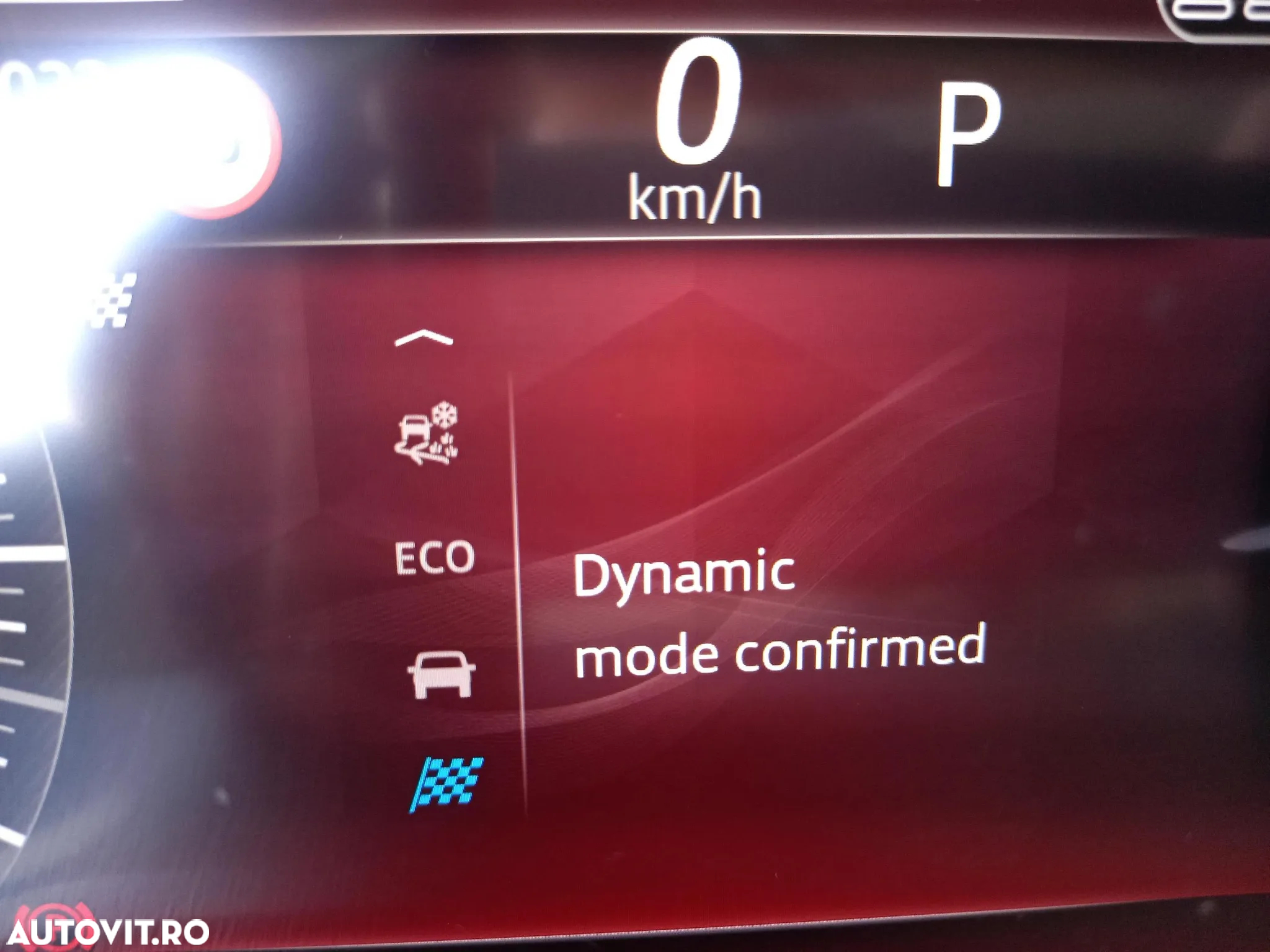 Jaguar E-Pace - 21