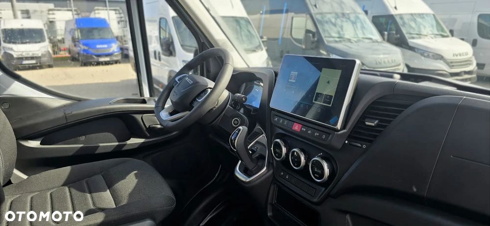 Iveco 35S18A8V 16M3 AUTOMAT - 16
