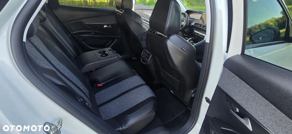 Peugeot 3008 BlueHDi 120 EAT6 Stop & Start Business Line - 24