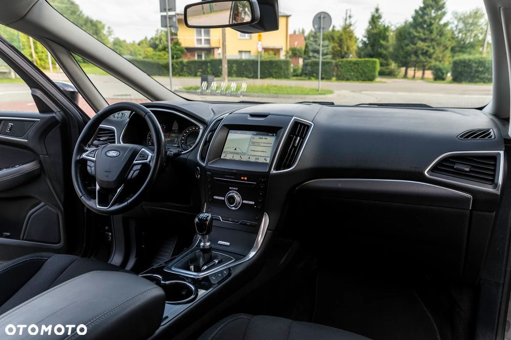 Ford S-Max 2.0 TDCi Trend - 29