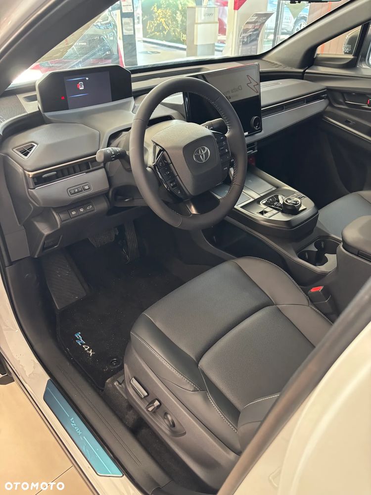 Toyota bZ4X 73.1kWh 4x4 Executive - 10