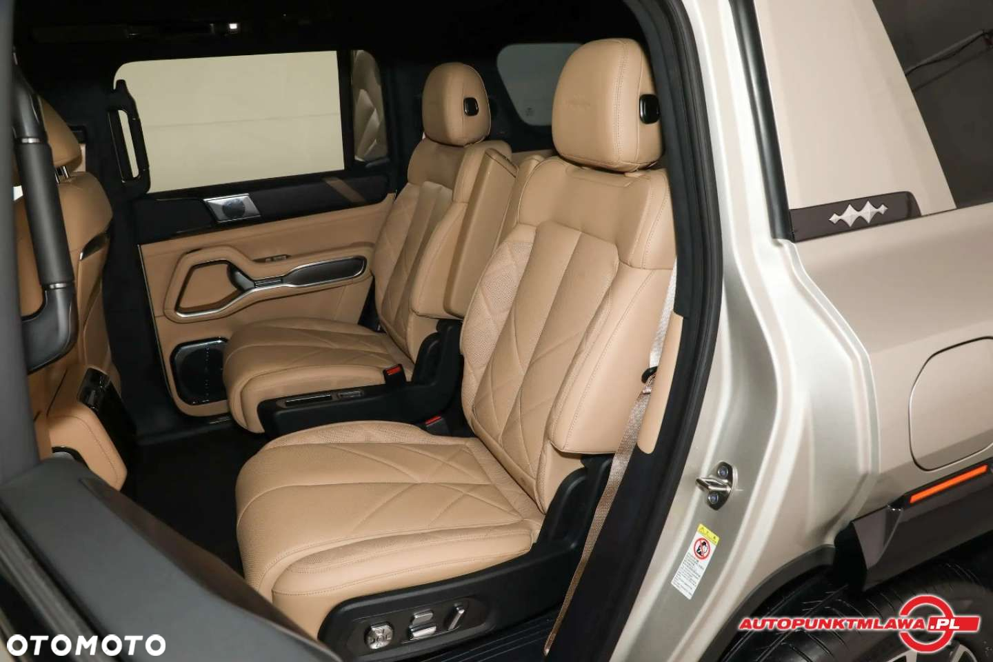 BYD Leopard 8 - 23