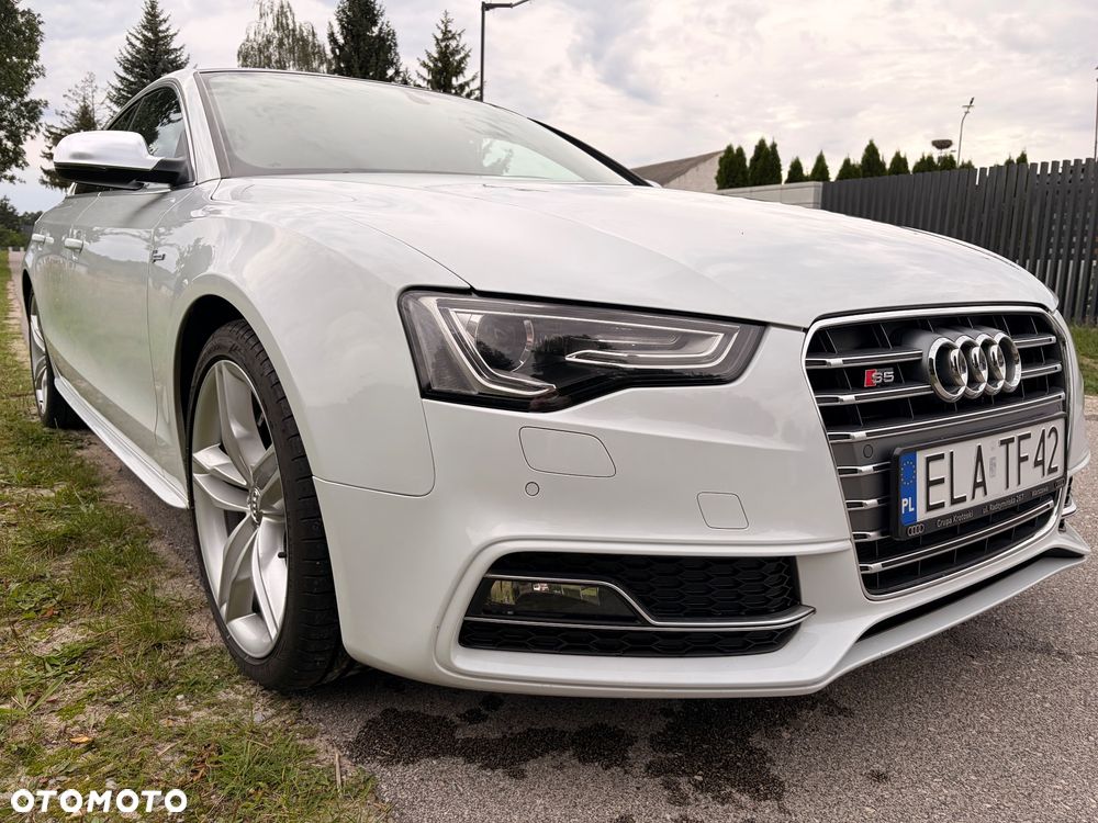 Audi S5 2012 photo 4