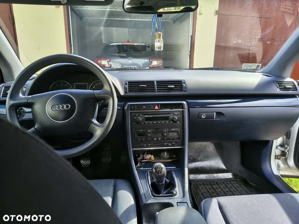 Audi A4 Avant 2 - 12