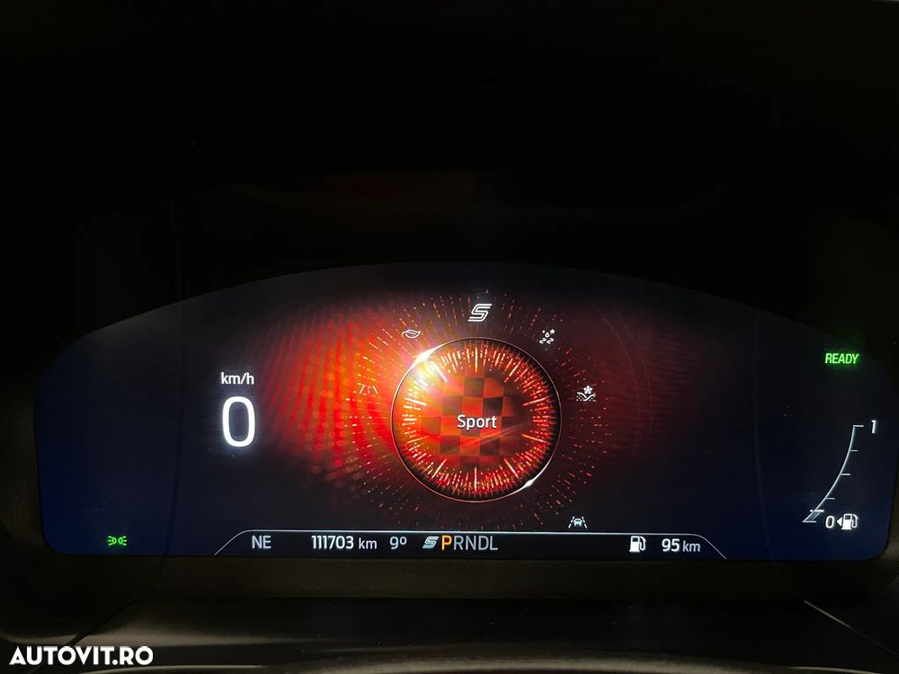 Ford Kuga 2.5 Duratec FHEV TITANIUM - 28