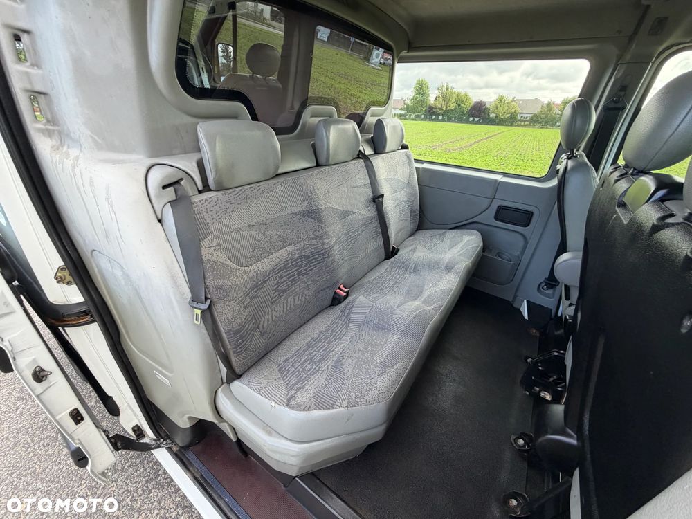 Renault Master 2.5 / 100KM * L2H2 * Brygadówka * 6 Osób * - 37