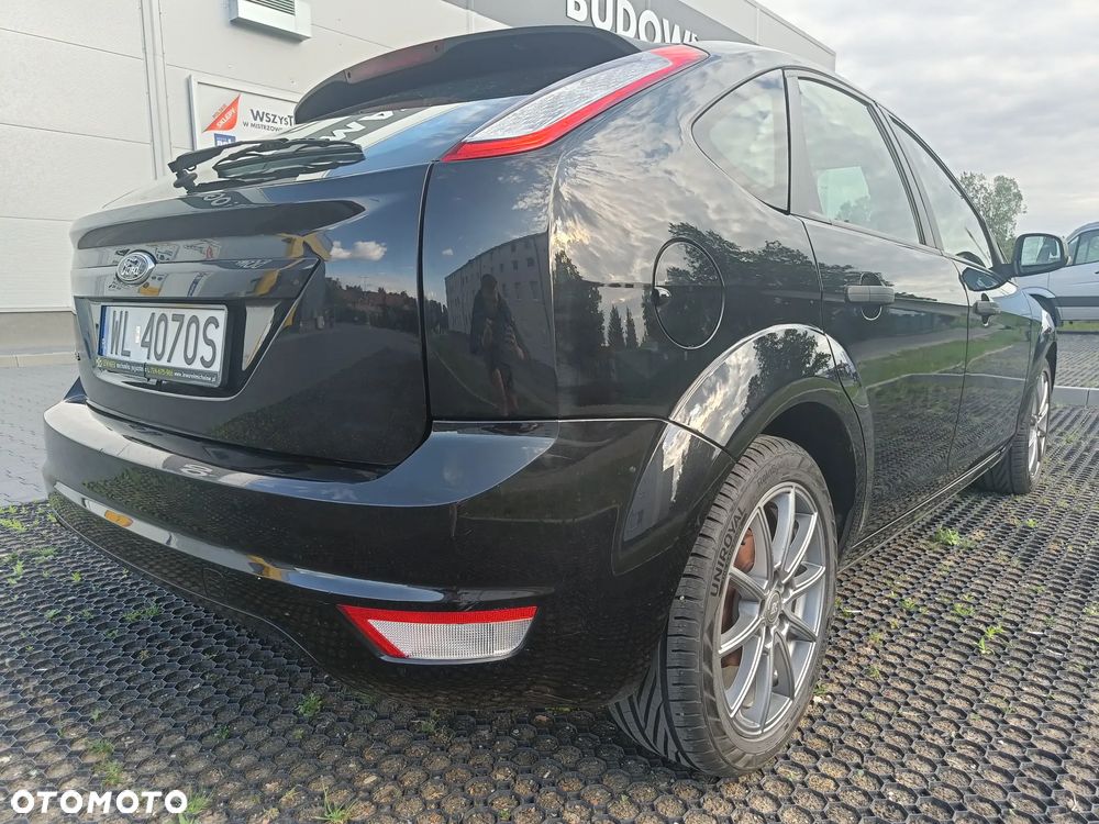 Ford Focus 1.6 Ambiente - 15