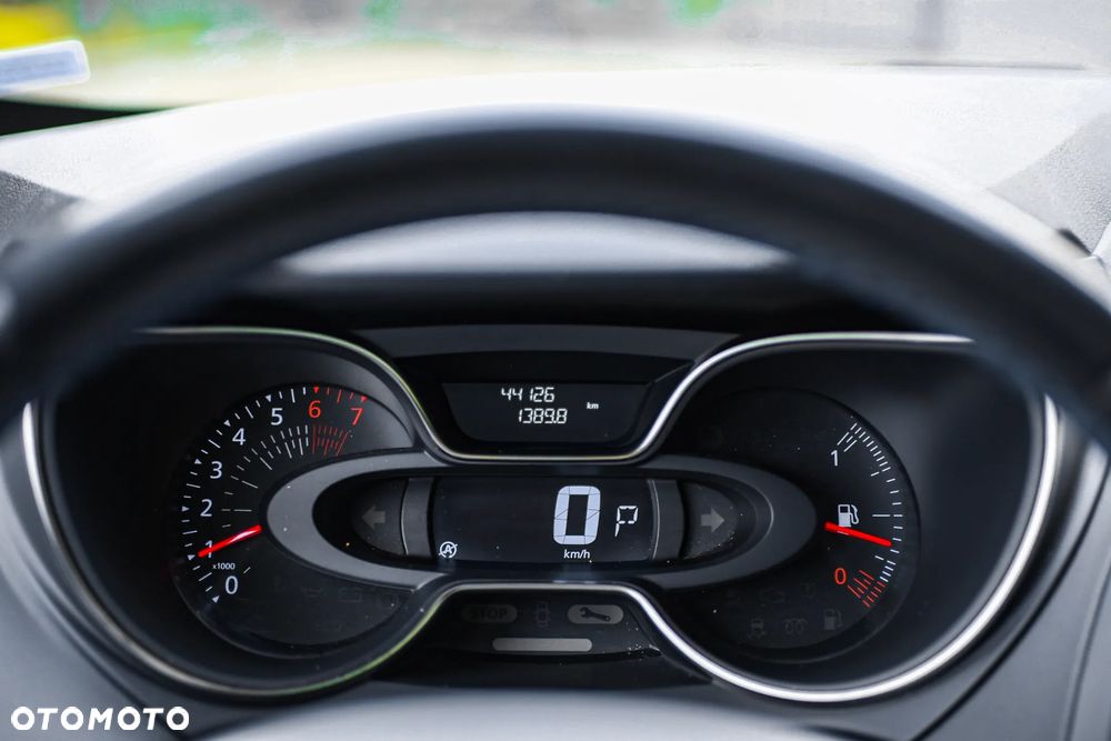 Renault Captur 1.3 Energy TCe Initiale Paris EDC - 5