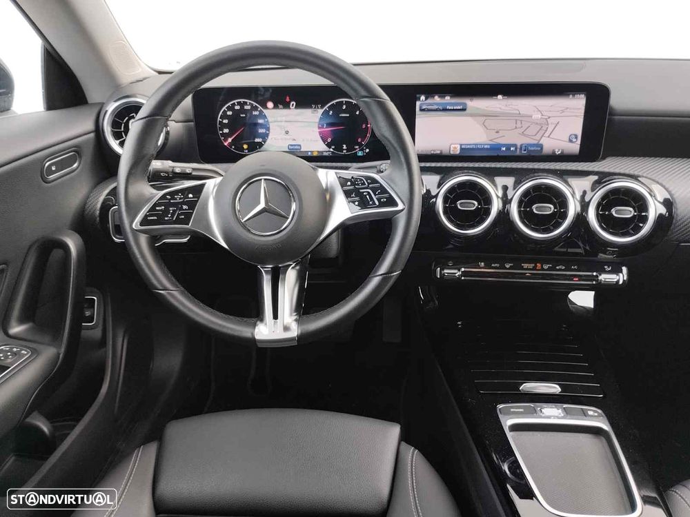 Mercedes-Benz CLA 180 d - 4