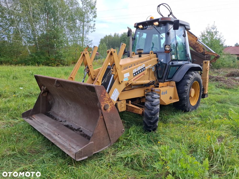 Case 580 SLE Ranger - 1