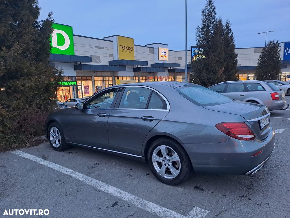 Mercedes-Benz E 350 CDI DPF BlueEFFICIENCY 7G-TRONIC Avantgarde - 35