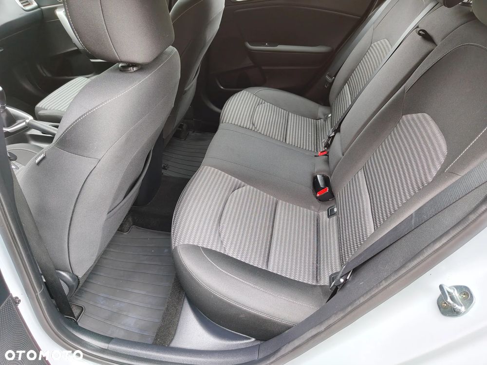 Kia Ceed 1.5 T-GDI Business Line - 18