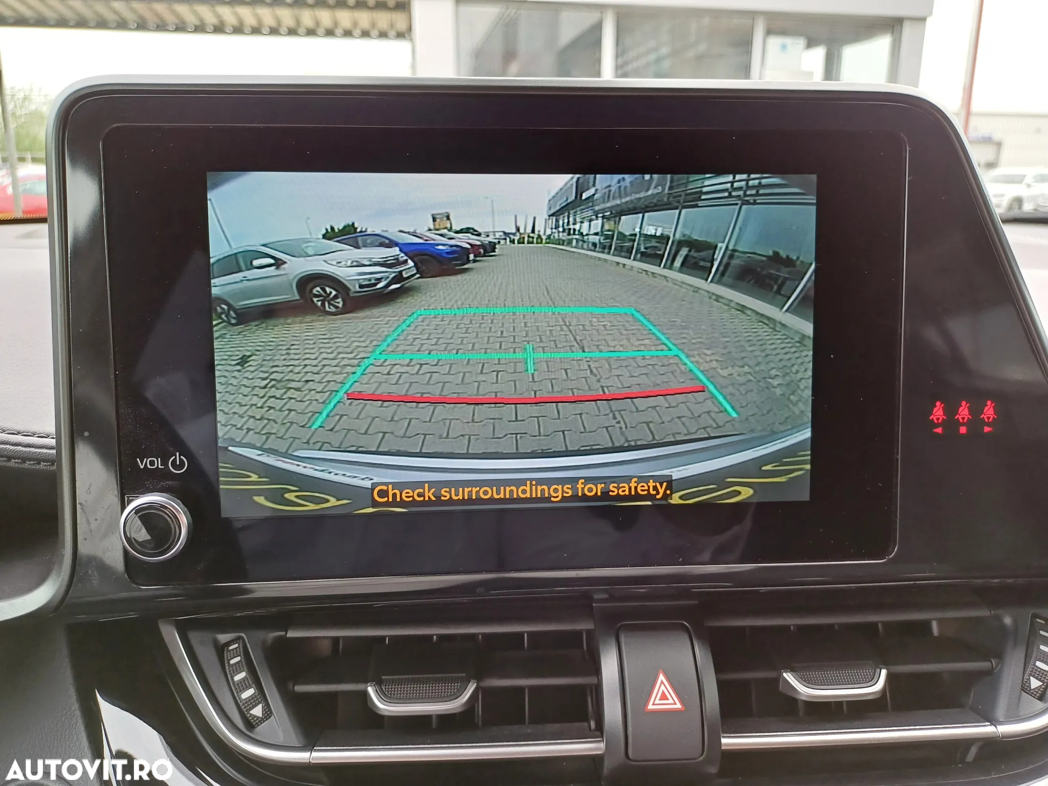 Toyota C-HR 2.0 HSD 184 CP 4x2 CVT Style - 11