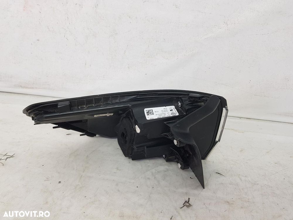 Stop dreapta pe aripa VW Taigo dupa 2021 - 5