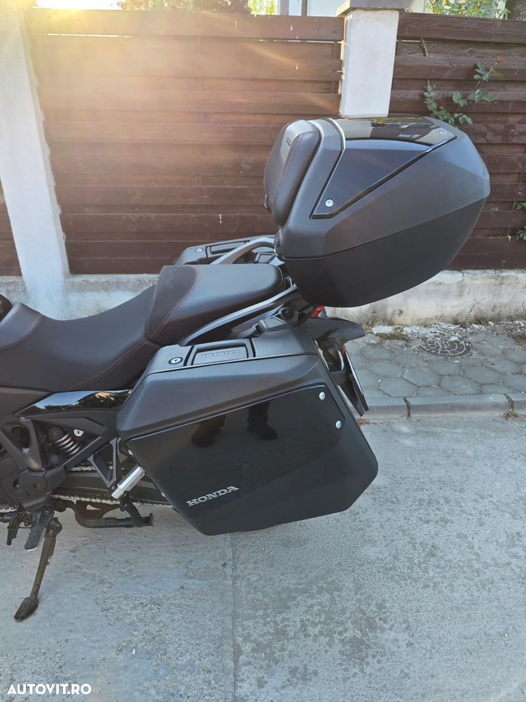 Honda NT 1100 - 4