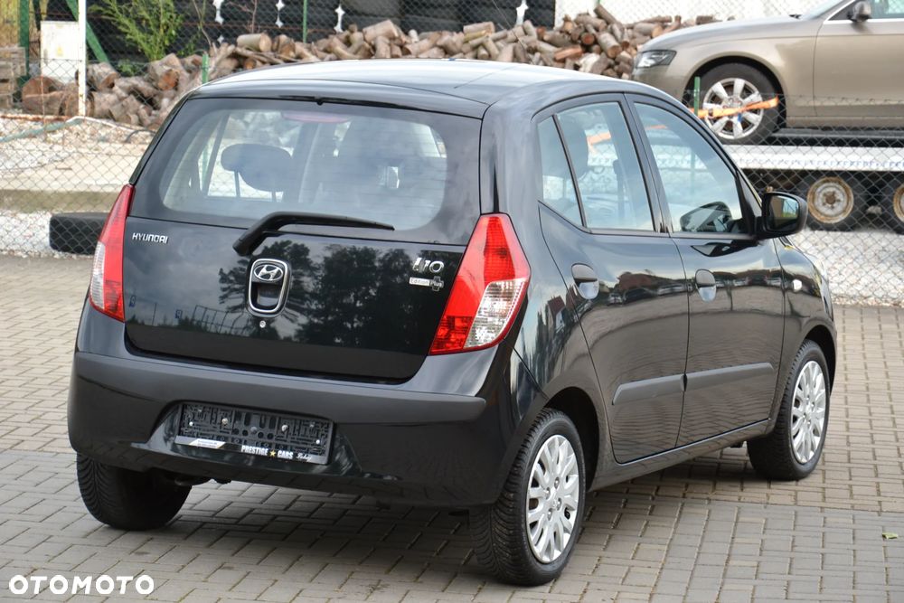 Hyundai i10 1.1 Classic + - 9