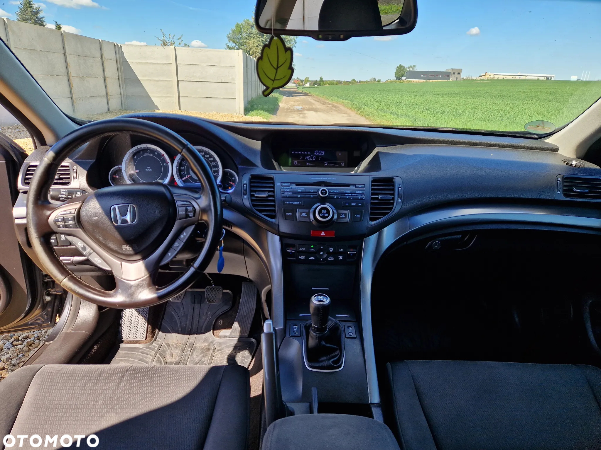 Honda Accord 2.0 Comfort - 15