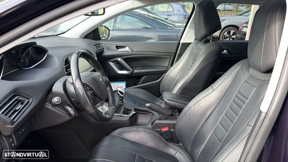 Peugeot 308 SW 1.2 PureTech Style J17 - 12