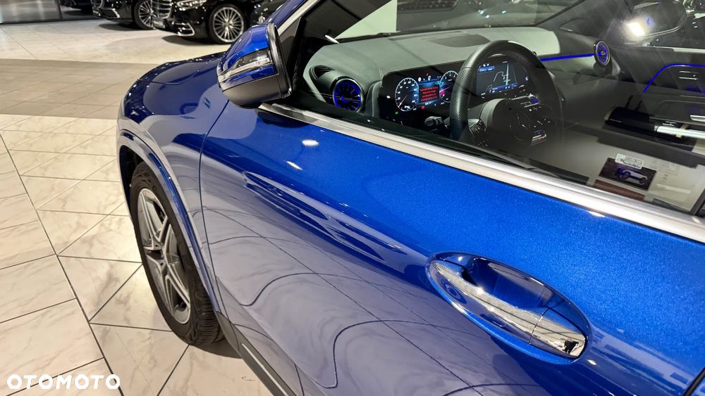 Mercedes-Benz GLA 200 AMG Line - 10