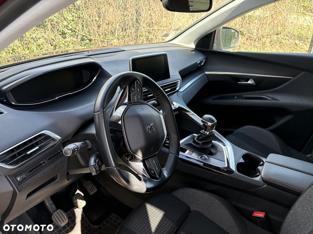 Peugeot 3008 1.5 BlueHDi Active Pack S&S - 31