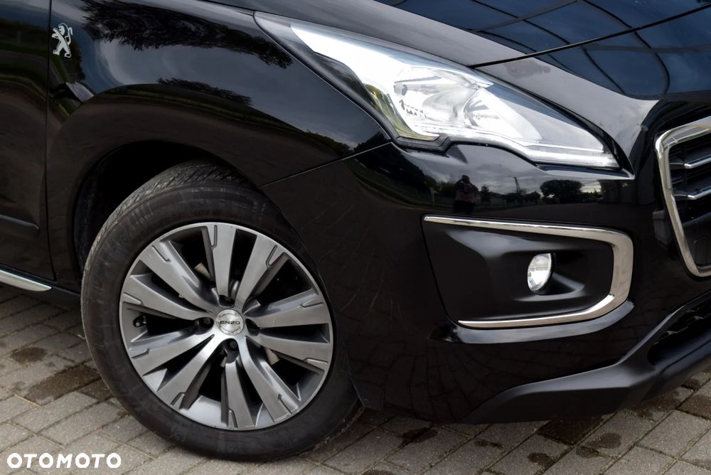 Peugeot 3008 HDi 115 Allure - 10