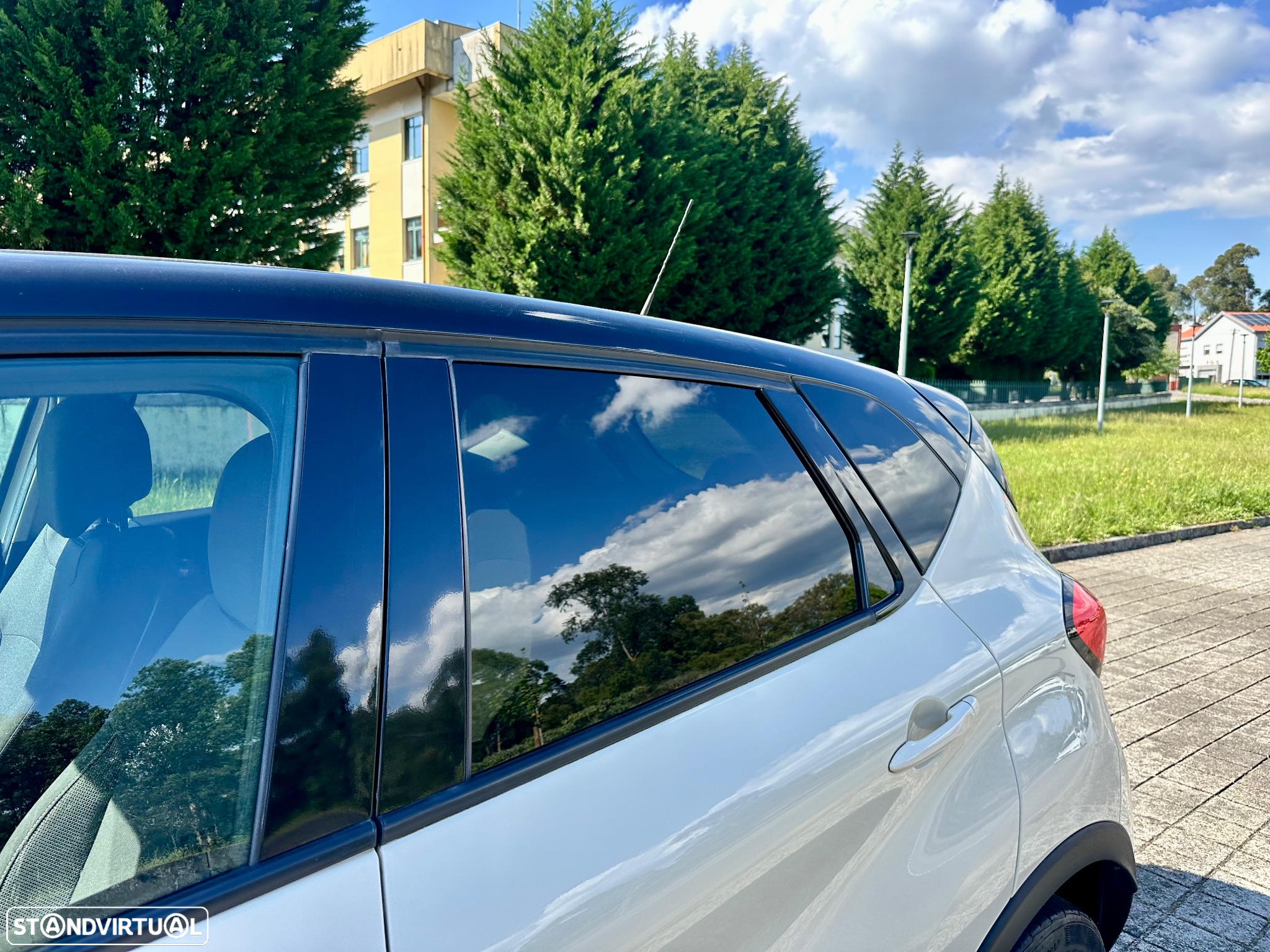 Renault Captur 0.9 TCE Exclusive - 13