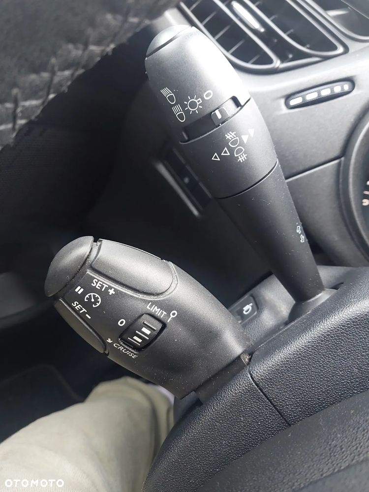 Citroën C3 Pure Tech (VTi) 68 Tendance - 36