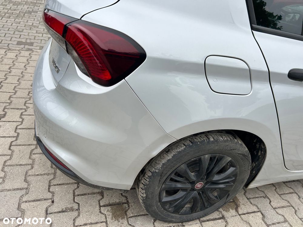 Fiat Tipo - 24