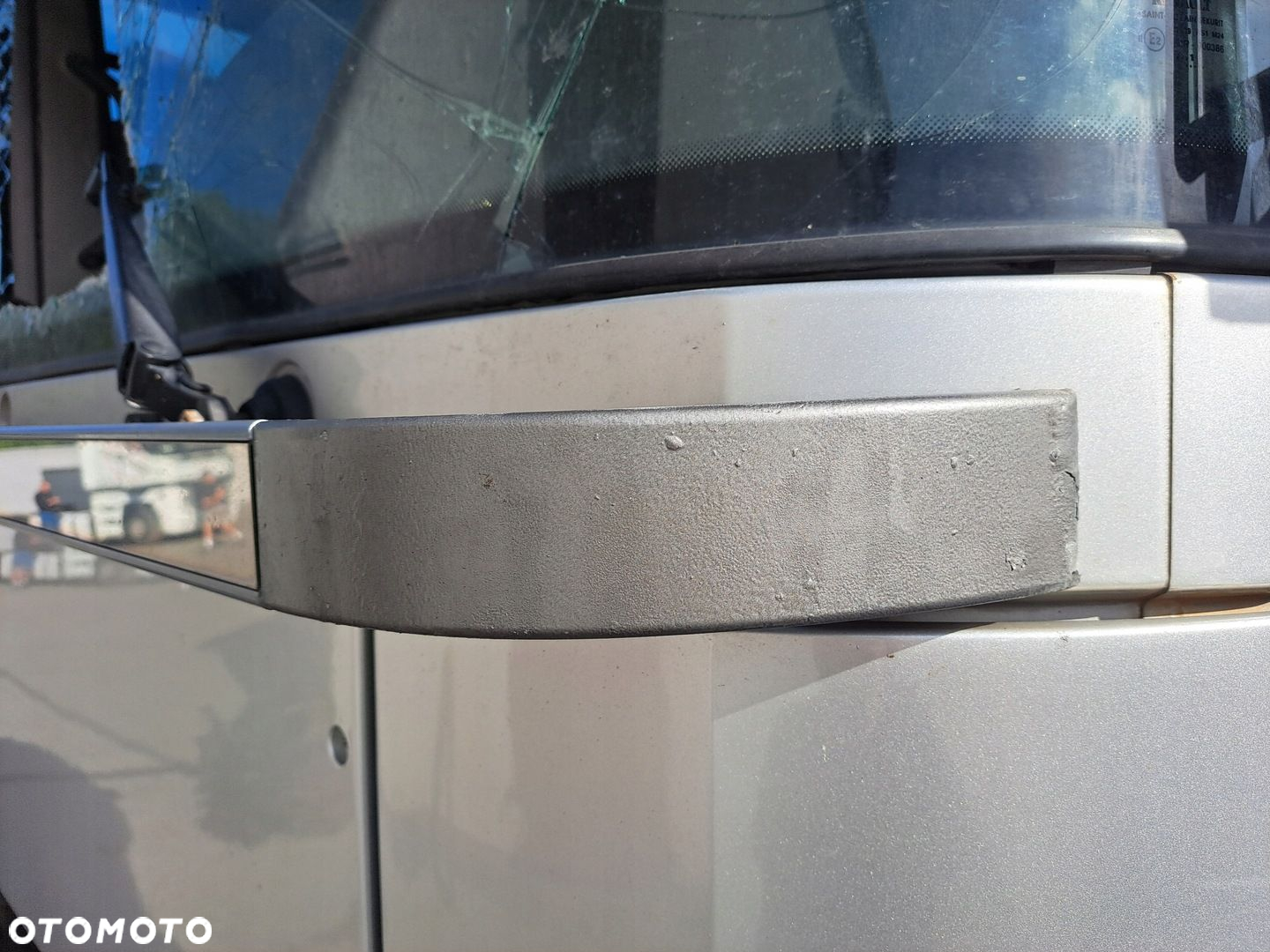 LISTWA CHROM PODSZYBIA RENAULT MAGNUM DXI LIFT - 4