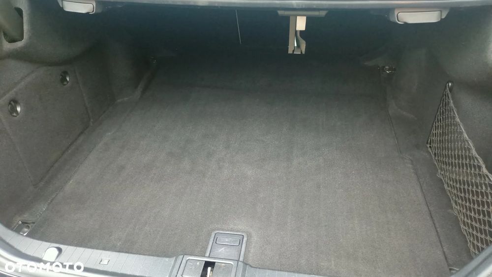 Mercedes-Benz Klasa E 320 CDI 7G-TRONIC Avantgarde BusinessEDITION - 27