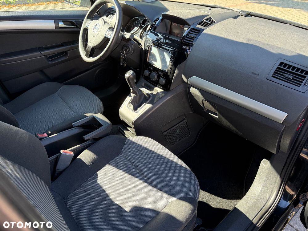 Opel Zafira 1.8 Edition Plus - 16