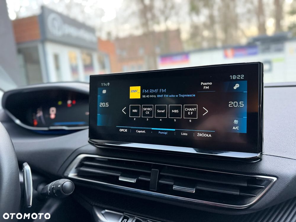 Peugeot 3008 1.2 PureTech Active Pack S&S EAT8 - 31