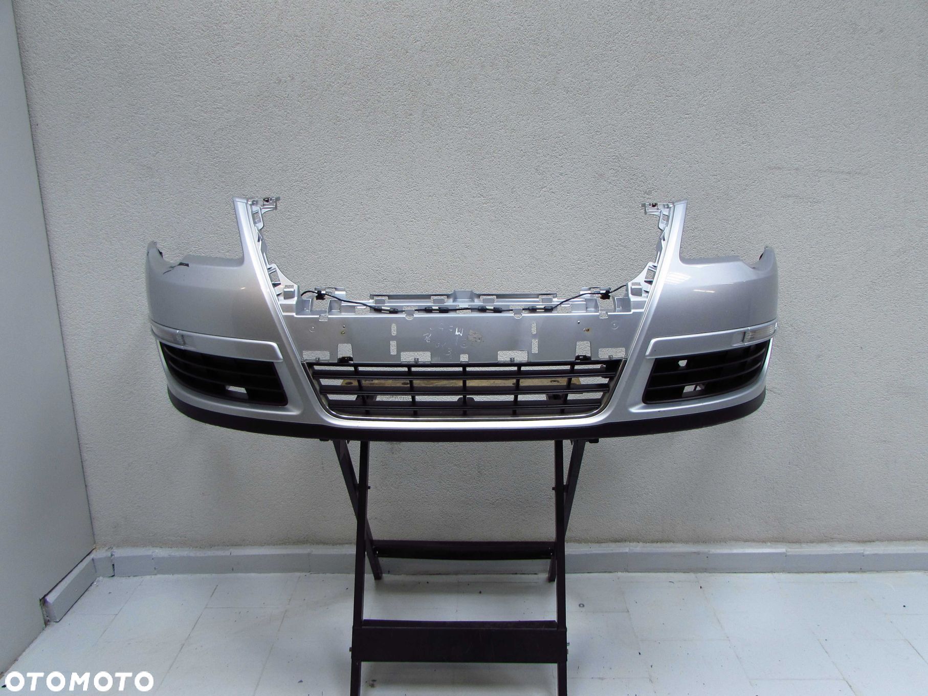 VW PASSAT B6 05-10 ZDERZAK PRZOD LA7W - 1