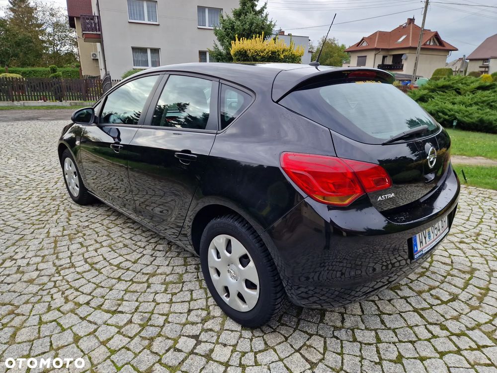 Opel Astra 1.4 Active - 11