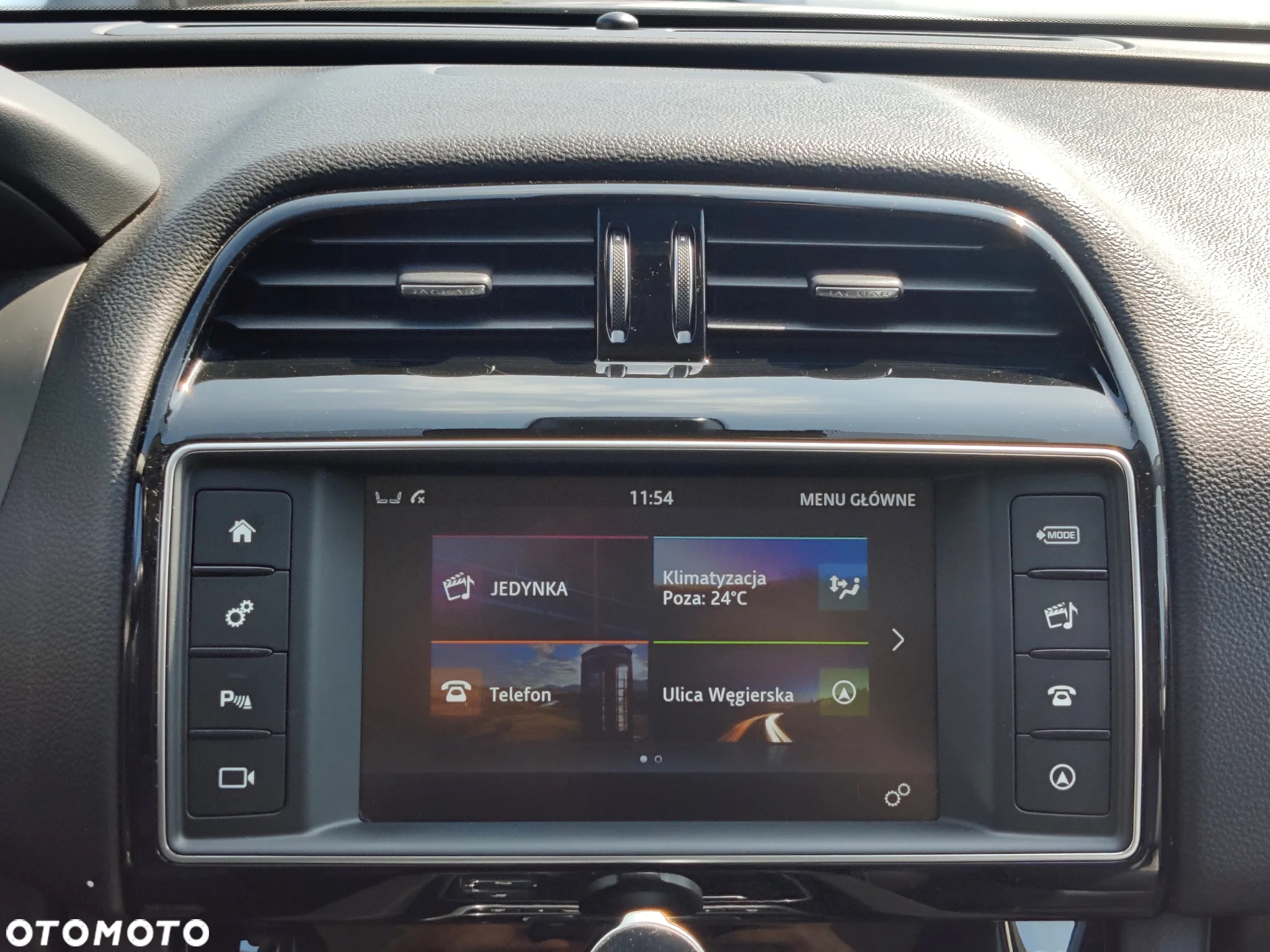 Jaguar F-Pace 2.0 i4D AWD Prestige - 16