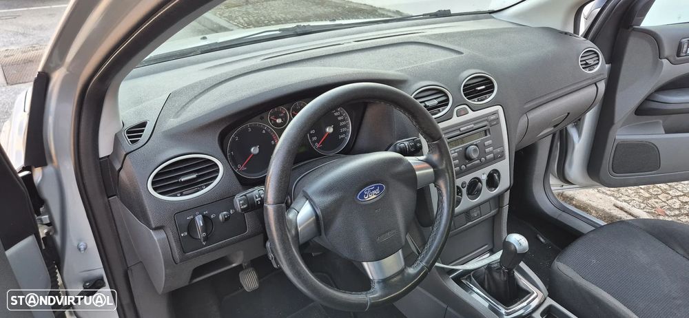 Ford Focus SW 1.6 TDCi Zetec - 10